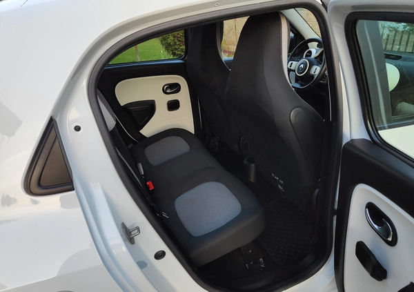 Renault Twingo cena 27700 przebieg: 87000, rok produkcji 2017 z Zaklików małe 781